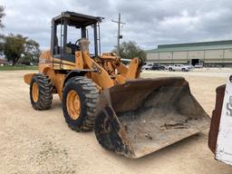 CASE 521D WHEEL LOADER, ARTICULATING