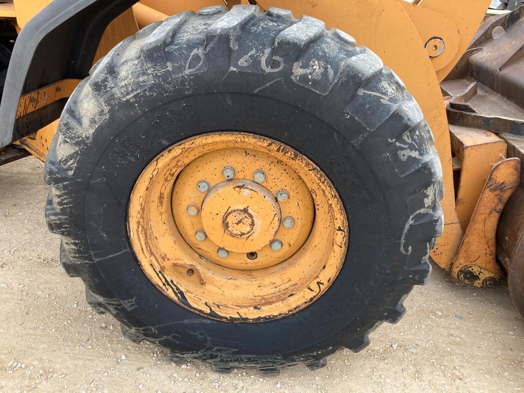 CASE 521D WHEEL LOADER, ARTICULATING