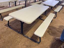 1 PICNIC TABLE