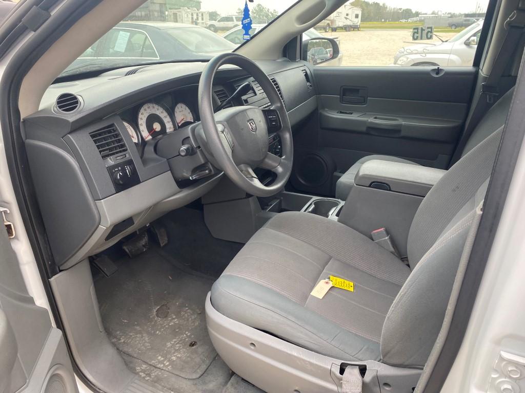 2006 DODGE DURANGO, WHITE