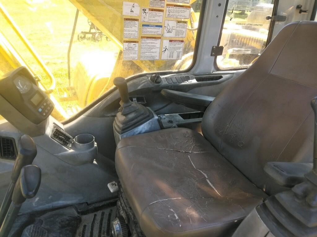 2006 Kobelco SK330LC excavator