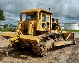 Caterpillar D9 dozer