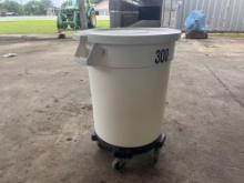 20 Gallon Husky plastic can on wheels with lid