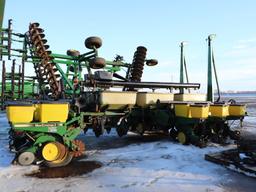 1994 JD 7200 Planter #G660164