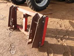 Westendorf Bale Spear w/ JD 740 Ldr Mnts #
