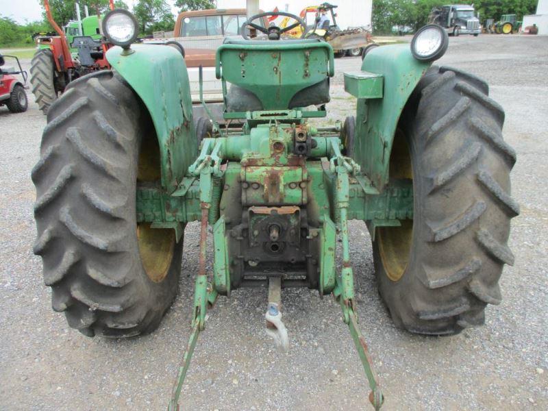John Deere 2010 SN 15764