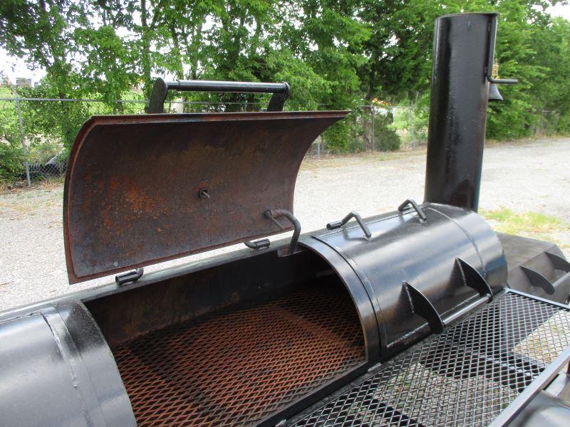Trailer Mounted Smoker with Fish Fryer, Steak Cook