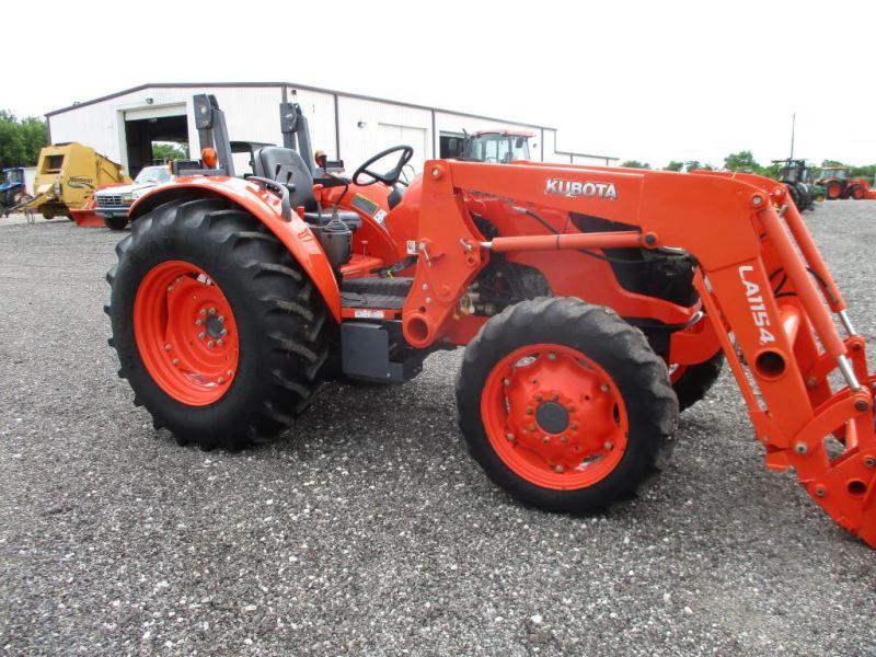 Kubota M7060 with loader SN 52196