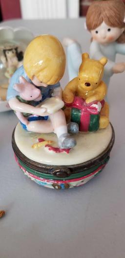 Lot of Seven Figurines