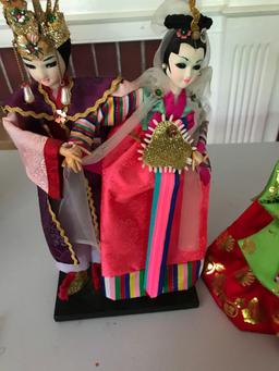 Oriental dolls