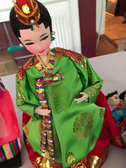 Oriental dolls