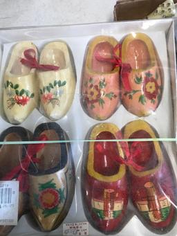 Assorted minature shoes