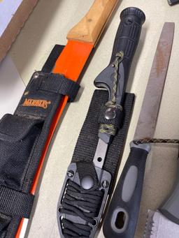 A lot of seven survivalist tools