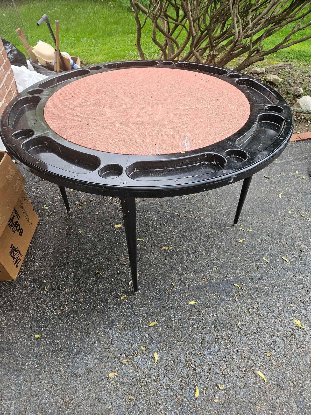 48 inch Poker table with 4 matching chairs