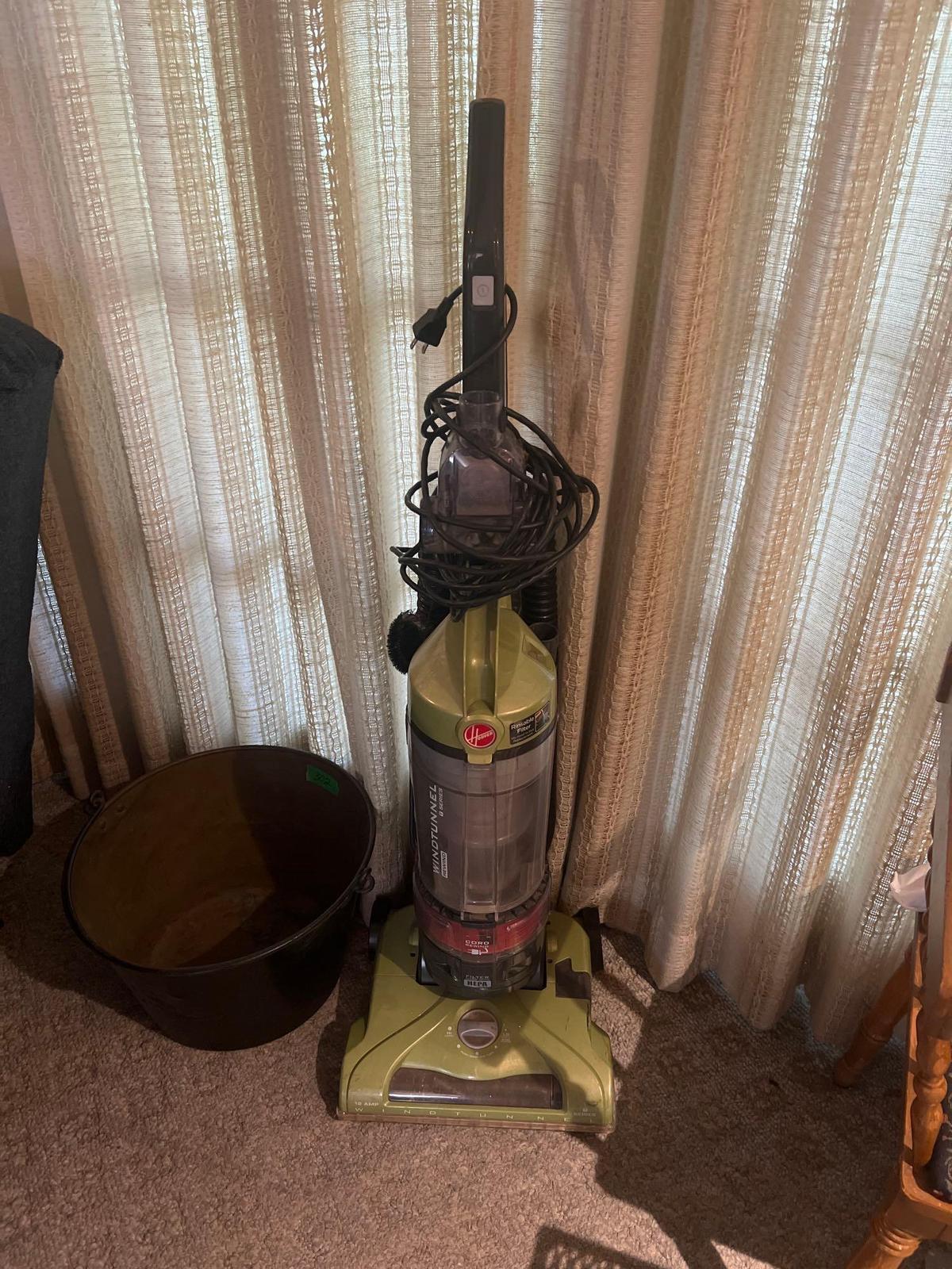 Hoover vacuum