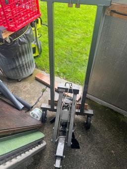 Lawnmower jack In shed