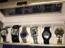 6- mens watches/watch case with key