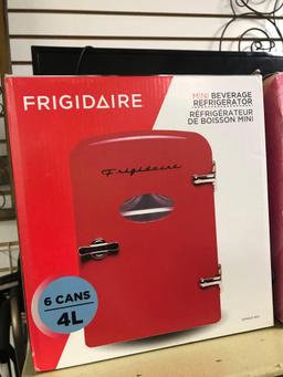 Frigidaire Mini beverage refrigerator