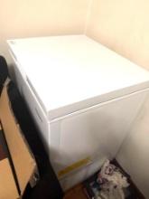 Insignia chest freezer