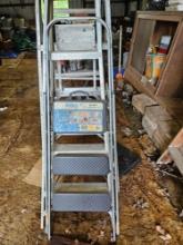 Step stool