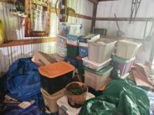 tote lot with contents mostly sewing material