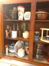 Contents of Kitchen Cabinet