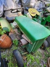 John Deere 110 lawn tractor