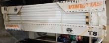 Approximately one hundred t8 835 octron bulbs
