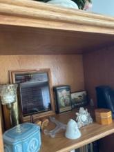 advertising tins/clock / brass candle holder