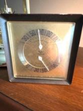 3- clocks anniversary fr