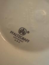 49- Pfaltzgraff China set B1