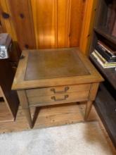 24x21 in Side Table B2