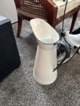 Vintage graiteware pitcher