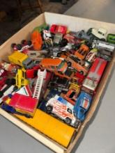 Assorted matchbox/hotwheels vehicles