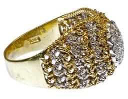 18k White and Yellow Gold and Diamond Ring