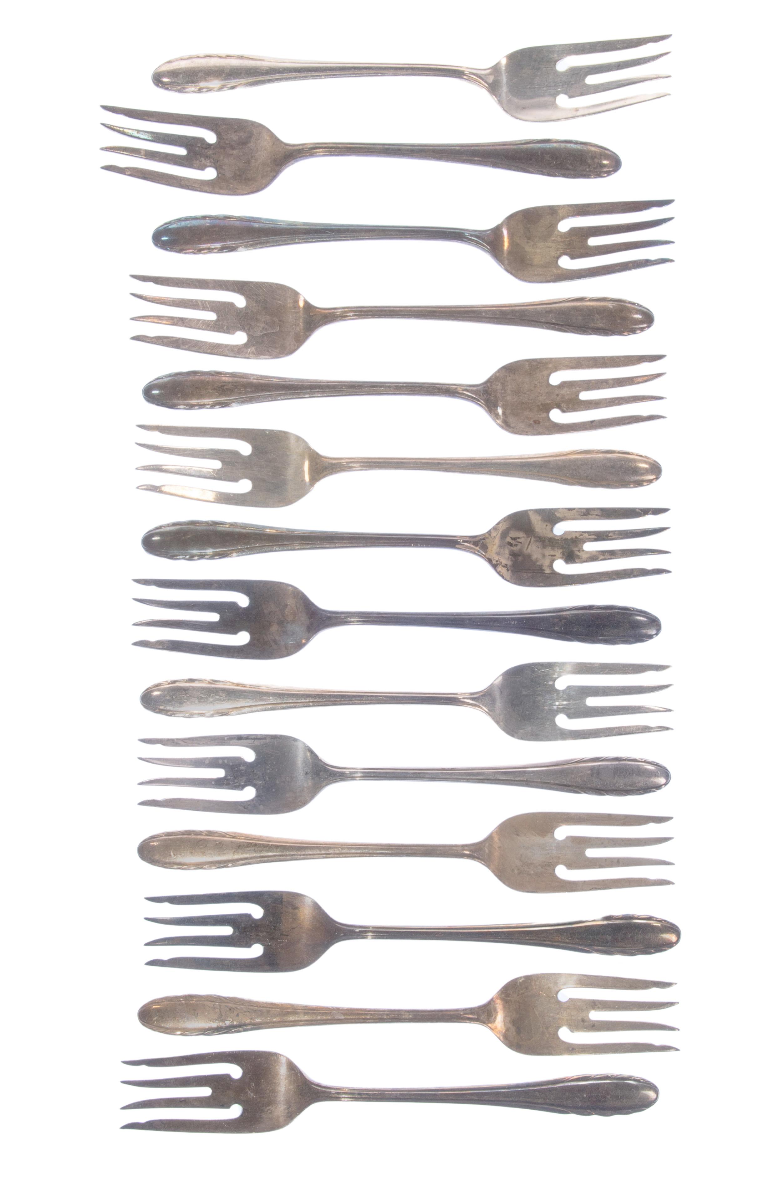 Gorham Lyric Sterling Silver Flatware and European Silver (800) Assortment