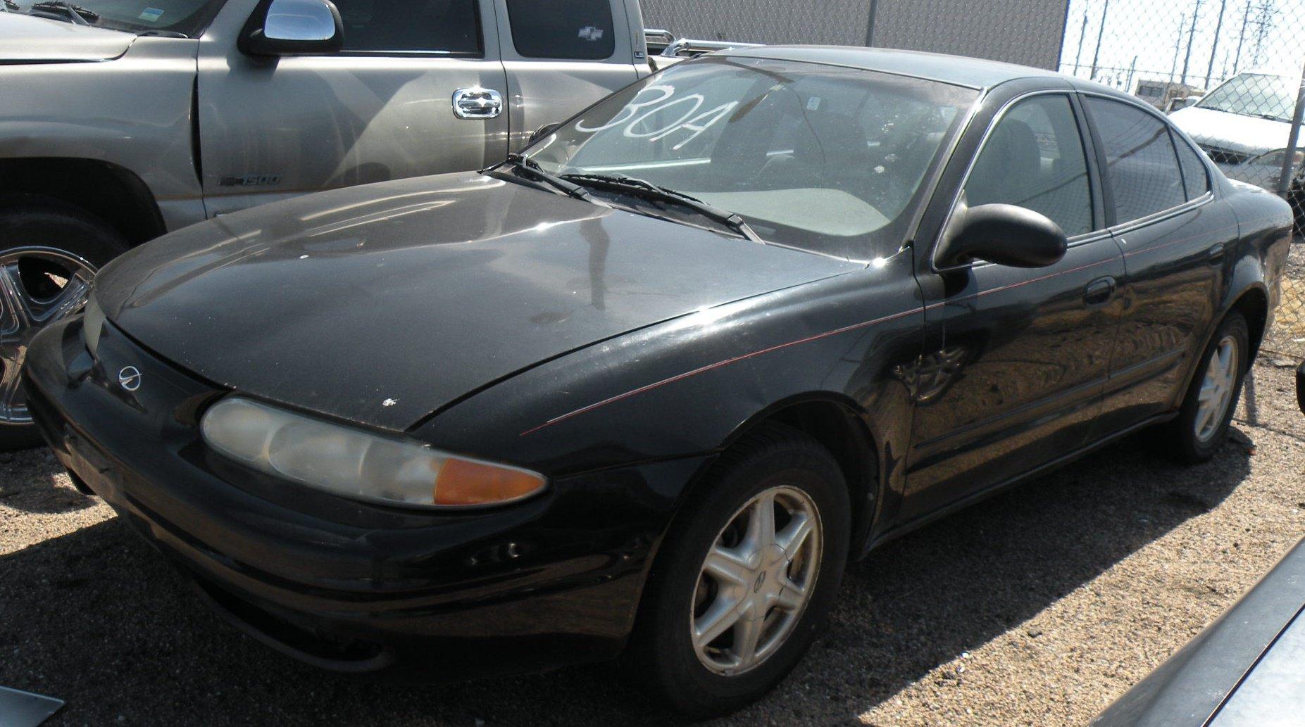 1999 OLDSMOBILE ALERO - BLACK 2 DOOR