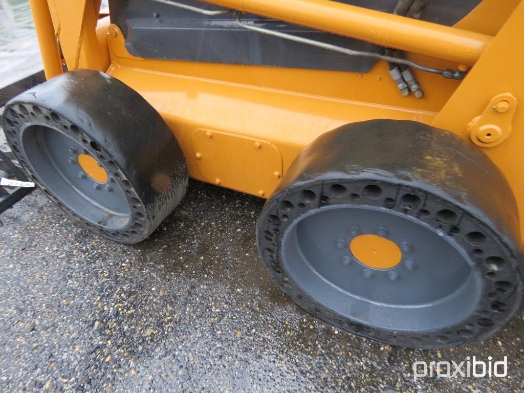 Case 445 Skid Loader,