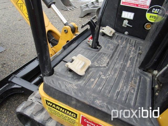 2015 Caterpillar 301.7 DCR Mini Excavator,