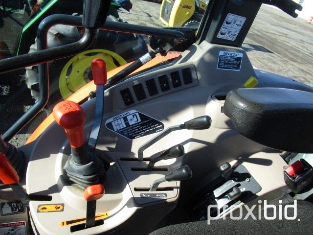 Kubota M9540 4X4 Tractor w/Kubota LA1353 Loader,