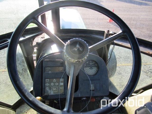 John Deere 2750 Tractor,