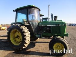 John Deere 2750 Tractor,