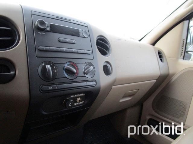 2007 Ford F150 XL 4X4 Ext. Cab Pickup,