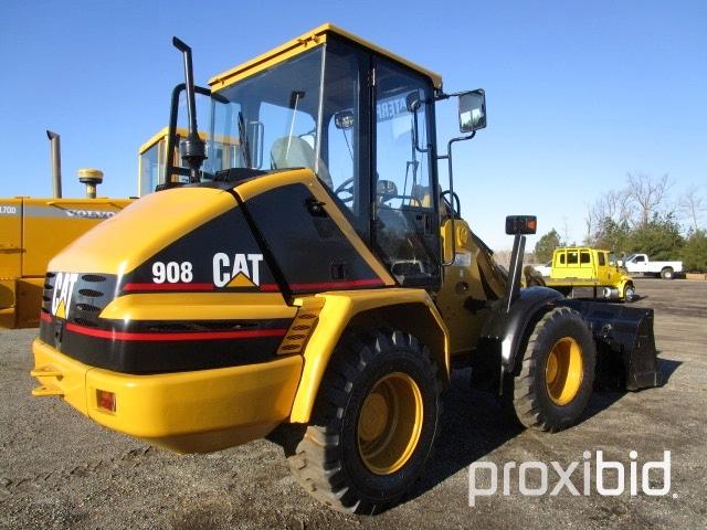 Caterpillar 908 Rubber Tire Loader,
