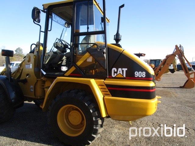 Caterpillar 908 Rubber Tire Loader,