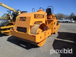 Case W752 Asphalt Roller,