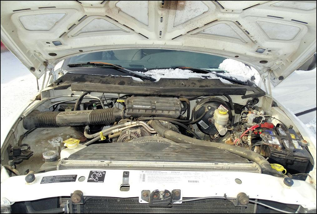 1998 Dodge - Model:Ram 2500 - 48,000 miles- 4WD/4-Wheel Drive/4x4