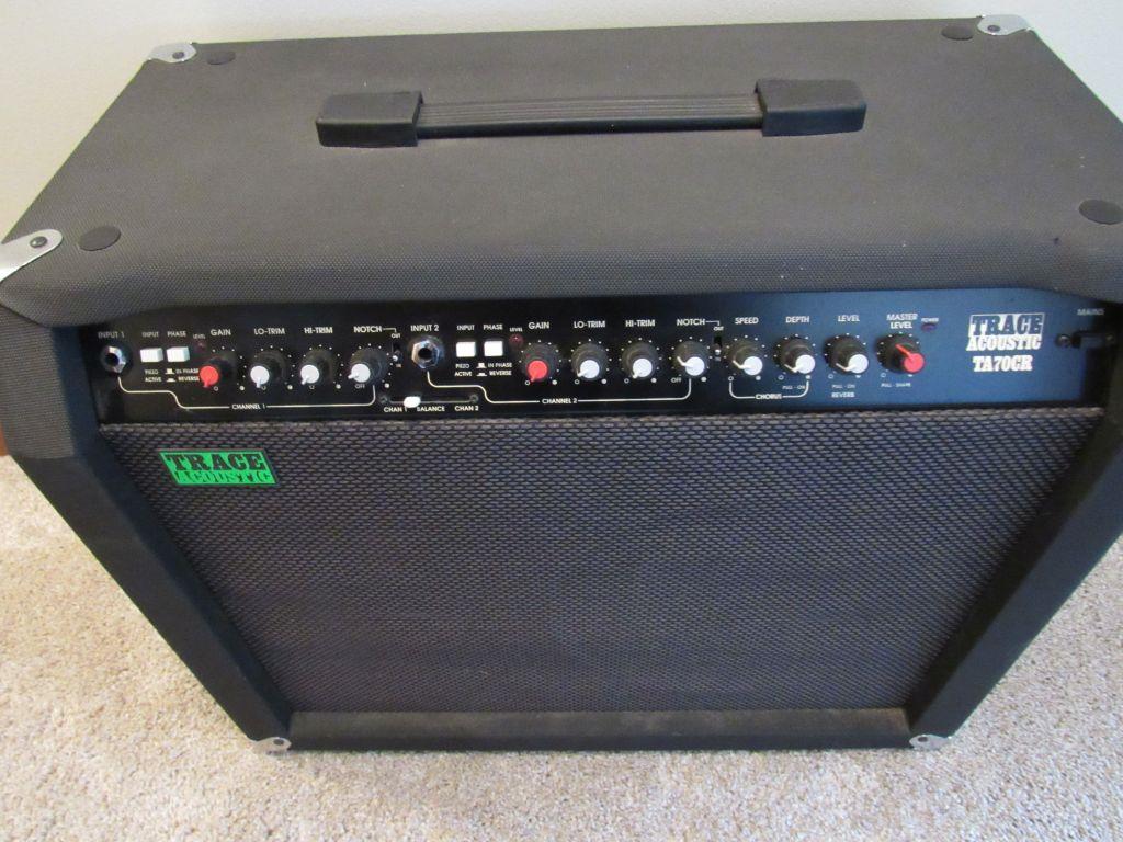 Trace Acoustic TA70CR Amp