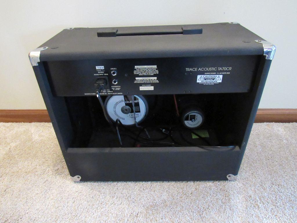 Trace Acoustic TA70CR Amp