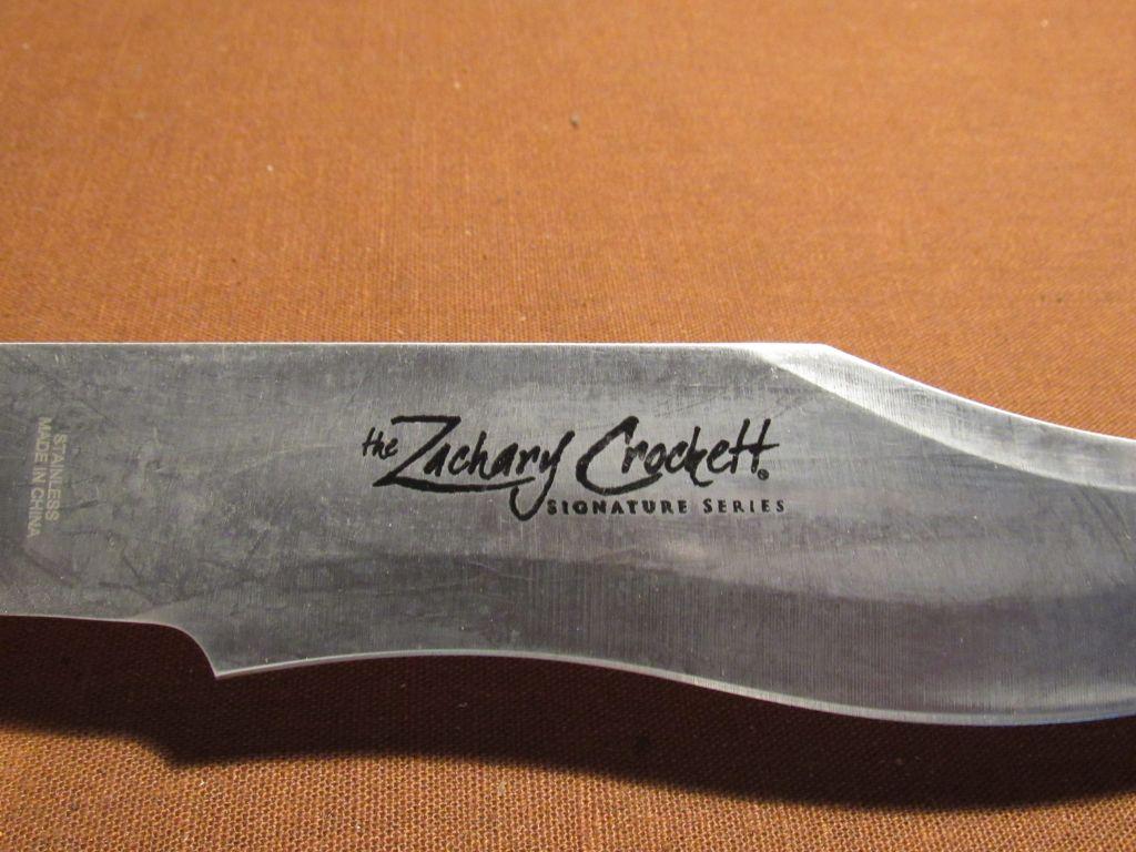 Hunting knife